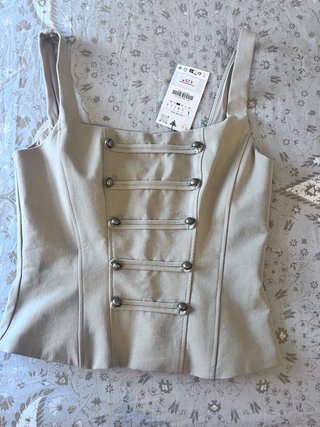 Top Corsetero Botones Zara Beige