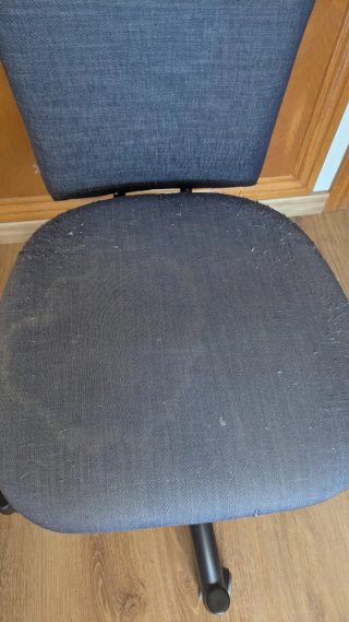 Silla Ikea Nominell estilo tejano.