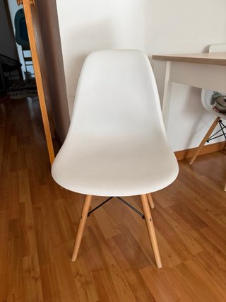 Mesa extensible 140x90cm + 50cm y 4 sillas