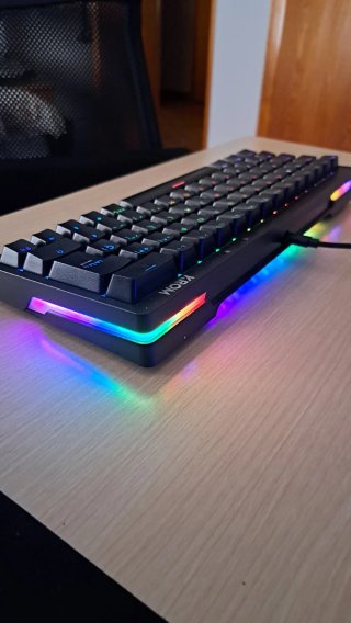 Teclado Mecánico Krom Kreator RGB