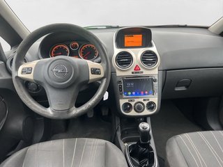 Opel Corsa Enjoy 1.2