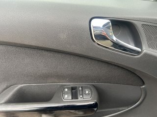 Opel Corsa Enjoy 1.2