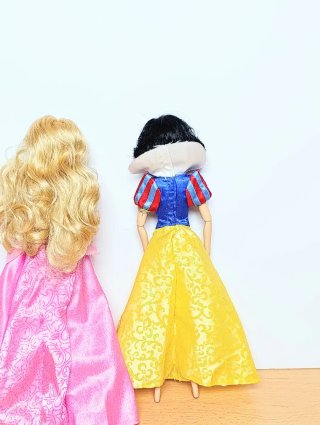 Lote Muñecas Disney Aurora y Blancanieves