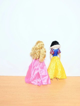 Lote Muñecas Disney Aurora y Blancanieves