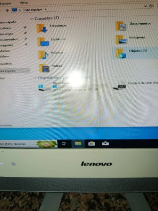 Ordenador All-in-One Lenovo