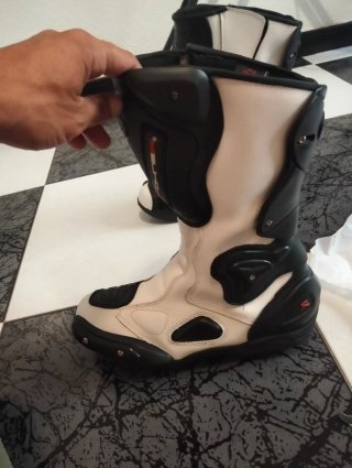 Botas de moto talla 43 nuevas