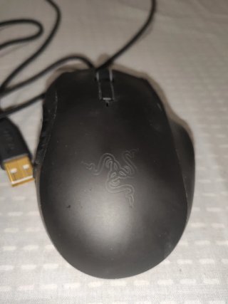 Razer Naga 2012 MMO (leer descripción)