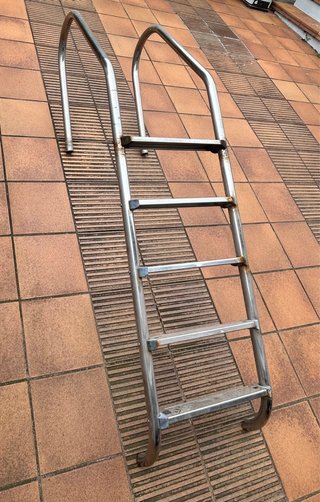 Escalera Piscina Metal