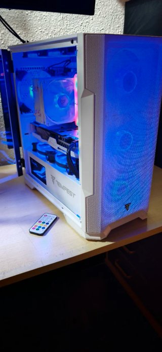 EQUIPO GAMING, TORRE ORDENADOR PC GAMER
