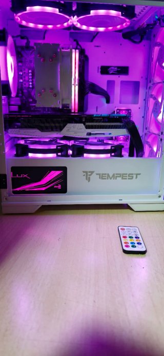 EQUIPO GAMING, TORRE ORDENADOR PC GAMER