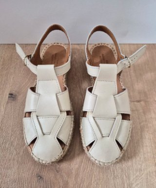 Sandalias Naguisa Pau Crudo
