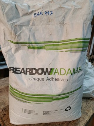 Cola para encoladoras de cantos Beardow & Adams
