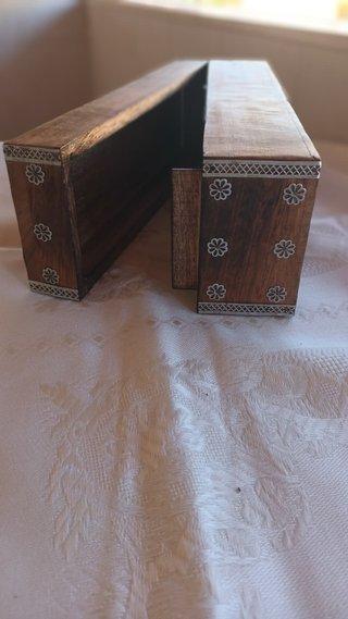 Caja decorativa madera y metal