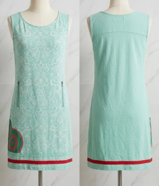 (L) Vestido verde con estampado