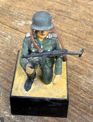 4 Soldados de plomo alemanes 1939-45