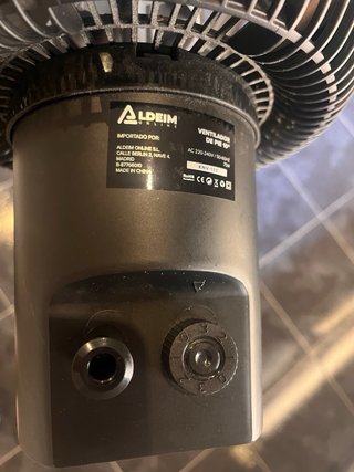 Ventilador de pie KENEX negro y gris