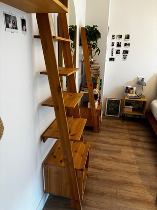 Estanteria escalera madera pino Karup Design