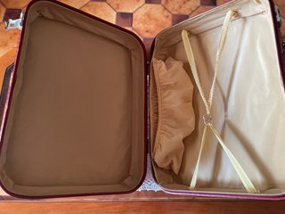 Maleta vintage granate