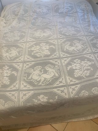 Coperta matrimoniale uncinetto decorata