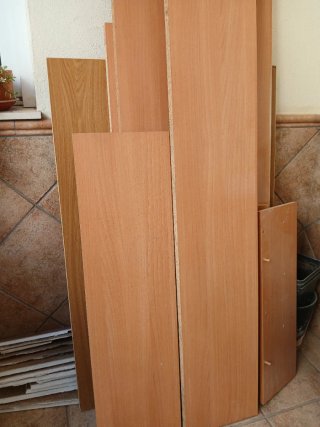Escritorios de madera con cajonera