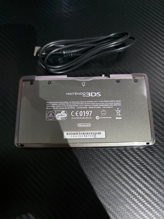 Nintendo 3DS + 23 juegos
