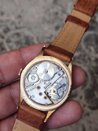 Reloj Tormas