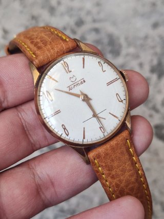 Reloj Tormas
