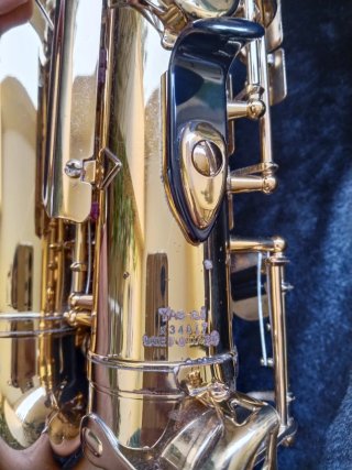 Saxofón Alto Yamaha.