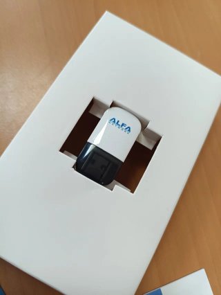 Adaptador WiFi + Bluetooth USB ALFA AWUS036EACS