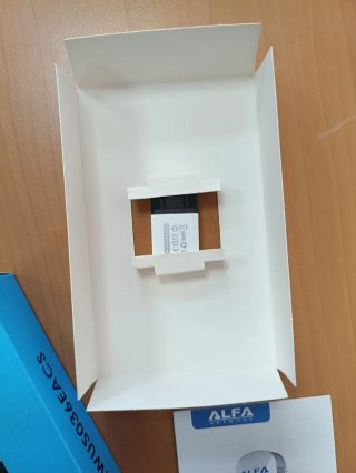 Adaptador WiFi + Bluetooth USB ALFA AWUS036EACS