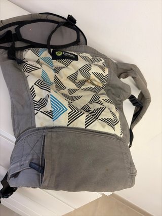 Mochila Portabebés Boba Gris