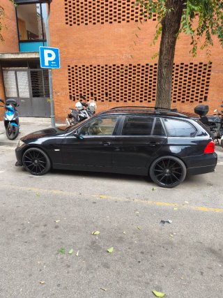 BMW 325xi etiqueta C