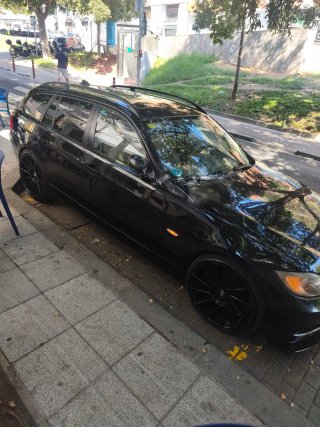 BMW 325xi etiqueta C