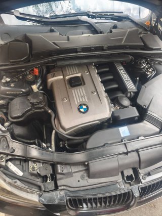 BMW 325xi etiqueta C
