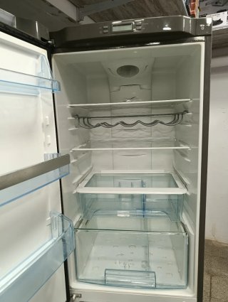 Nevera Electrolux No Frost 1.85c60cm