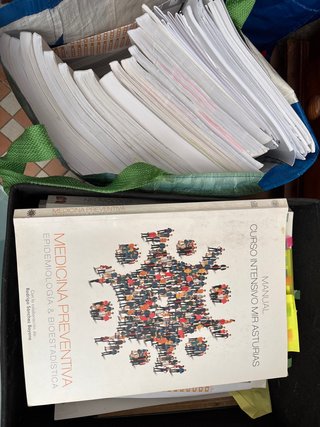 REGALO LIBROS ACADEMIA MIR ASTURIAS