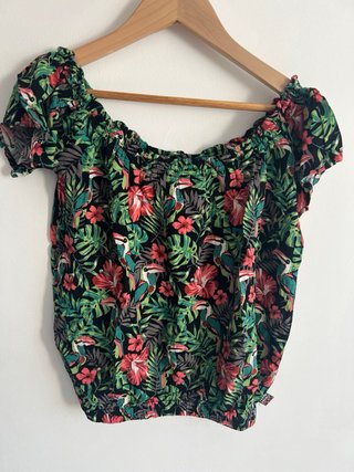 Conjunto Falda Vaquera y Blusa Estampada