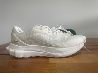 Zapatillas Alo Yoga Runner Blancas Talla 46