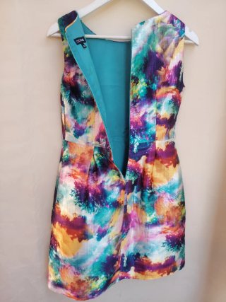 Vestido fiesta corto multicolor Talla 40