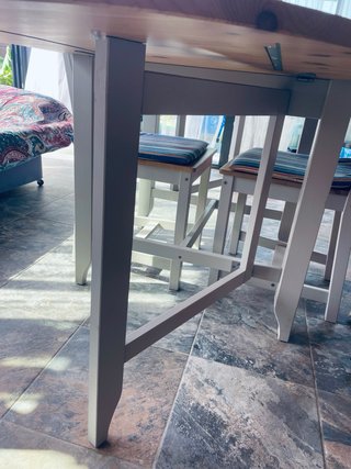 Mesa extensible madera Ikea + 4 sillas