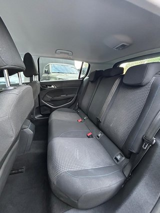 Peugeot 308 5p Style PureTech 130 S&S EAT8