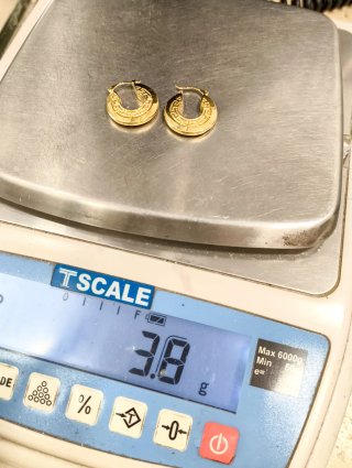 Pendientes Aros Oro 18kt grecas talladas