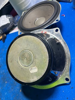 Altavoces Grundig