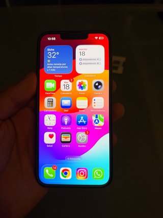 iPhone 13