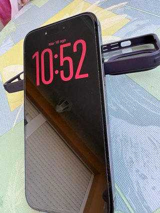 iPhone 14 Pro Max Morado