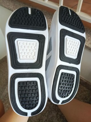 Nike Confort Ride Zapatillas Blancas Talla 44