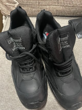 Zapatos de seguridad U-Power negros