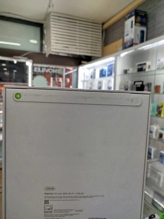 IPad Pro 13 M5 256GB Wifi +Celular Nuevo Sin Abrir