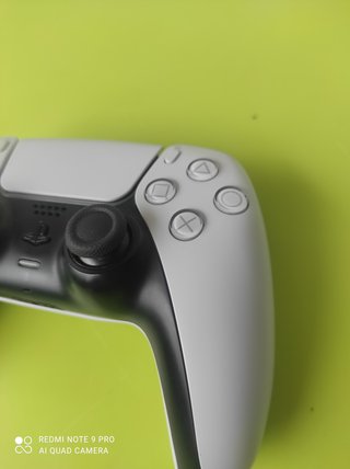 COMO NUEVO! 1TB PS5 con lector de discos