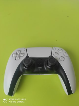 COMO NUEVO! 1TB PS5 con lector de discos